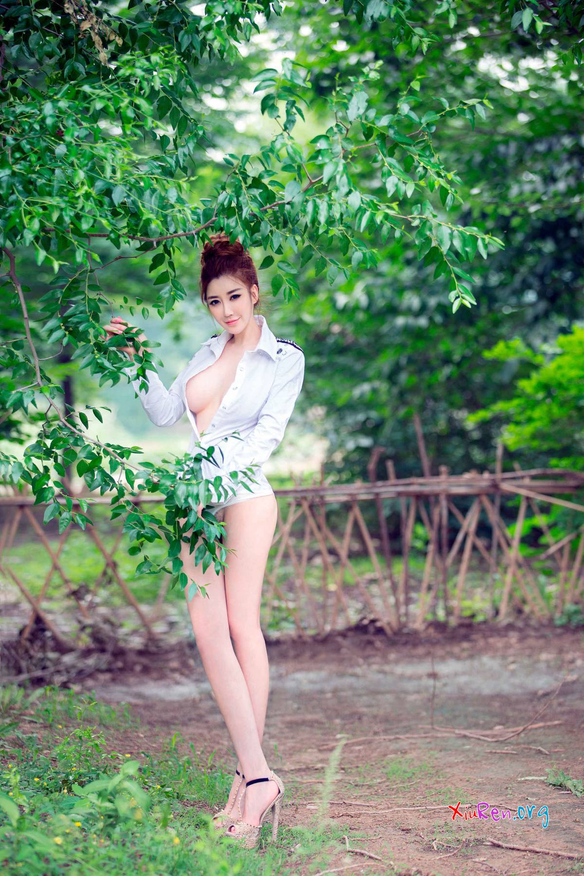 [TuiGirl] 推女郎 第33期 丰乳肥臀啪啪啪后入极品陆瓷 [50P]